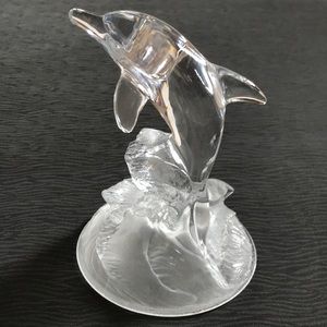 Cristal D’Arques 24% Lead Dolphin Figurine